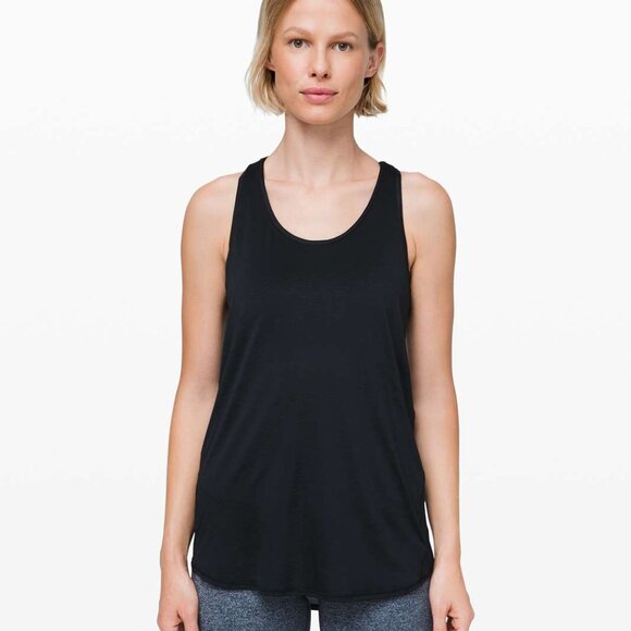 Lululemon Essential Tank Pleated Black - Picture 2 of 8